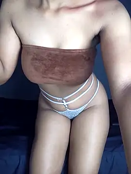 lisa larry88 online show from 12-16-25, 03:22