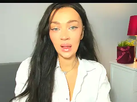 Snapshot of OliviaFantasy chatting on 02-03-26, 10:31 OliviaFantasy online show from 02-03-26, 10:31