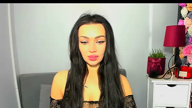 OliviaFantasy online show from 04-04-26, 09:05