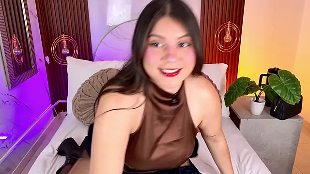 pamelajons  online show from 05-11-26, 12:50