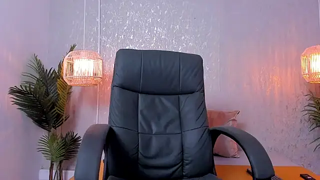 Regan   online show from 10-18-25, 03:19