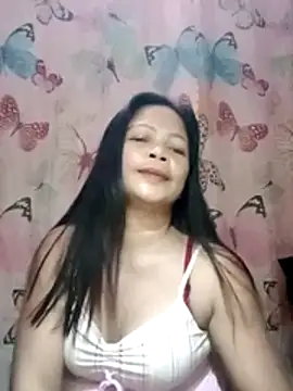 880HOT online show from 06-18-26, 03:49