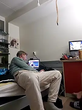 mikeythebestsucker online show from 10-09-25, 09:59