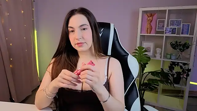 MelissaLovvv online show from 04-03-26, 05:03