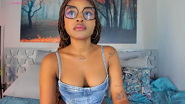 AriaFoster online show from 12-14-25, 09:26