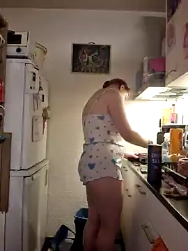 rose bunny online show from 01-17-25, 12:42