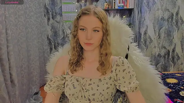 Snapshot of JuxxxsyBunx chatting on 09-29-25, 04:56 JuxxxsyBunx online show from 09-29-25, 04:56