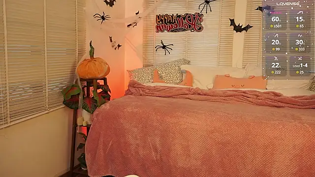 lexicoyy  online show from 10-30-25, 05:50