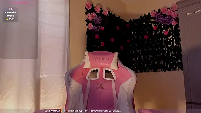 Snapshot of sweetieandjuicyy chatting on 06-17-26, 07:13 sweetieandjuicyy online show from 06-17-26, 07:13