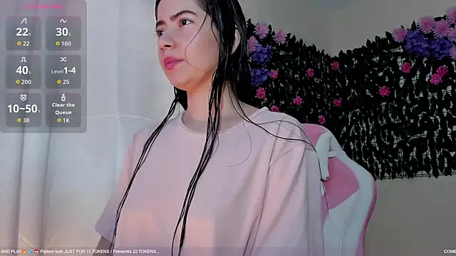 sweetieandjuicyy online show from 05-30-26, 05:40