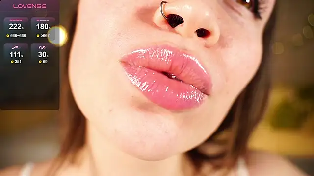 alma yammy online show from 11-14-25, 04:54