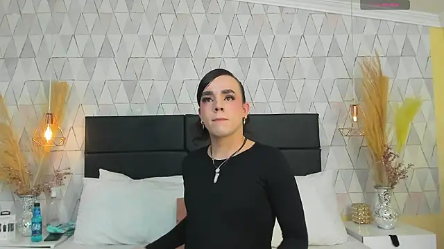 Snapshot of JustinePerry chatting on 01-19-26, 03:32 JustinePerry online show from 01-19-26, 03:32