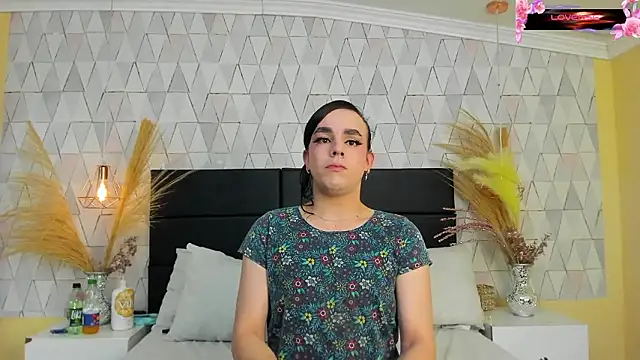 Snapshot of JustinePerry chatting on 02-02-26, 03:38 JustinePerry online show from 02-02-26, 03:38