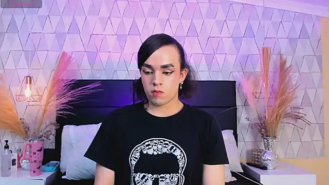 Snapshot of JustinePerry chatting on 02-21-26, 04:25 JustinePerry online show from 02-21-26, 04:25