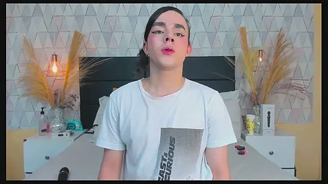 Snapshot of JustinePerry chatting on 03-02-26, 05:08 JustinePerry online show from 03-02-26, 05:08