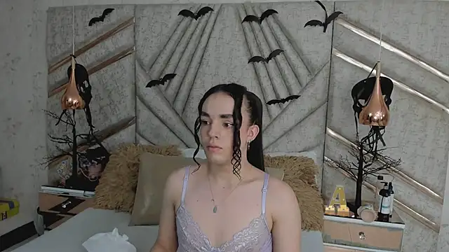 JustinePerry online show from 11-07-25, 03:22