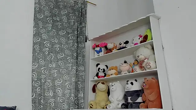 megan 100 online show from 02-23-26, 03:56