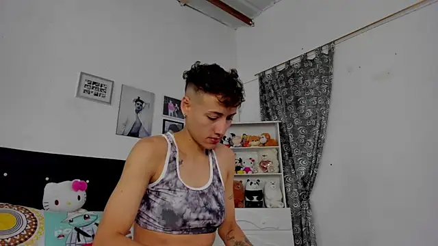 megan 100 online show from 11-30-25, 06:52