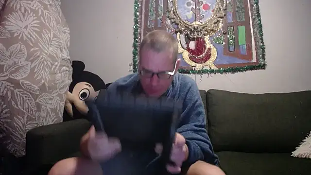 Snapshot of Maikel1981-NL chatting on 02-01-25, 01:23 Maikel1981-NL online show from 02-01-25, 01:23