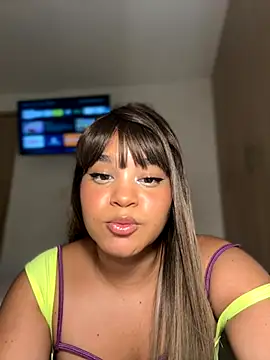 Lucy wilson5 online show from 10-28-25, 01:17