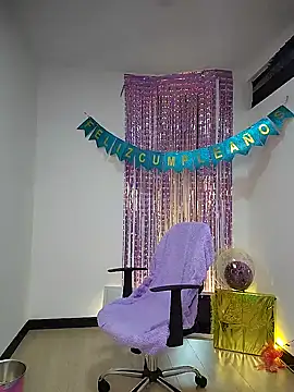 Snapshot of 911Calling chatting on 02-08-25, 02:36 911Calling online show from 02-08-25, 02:36