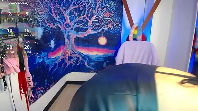 Snapshot of 911Calling chatting on 11-09-25, 08:35 911Calling online show from 11-09-25, 08:35