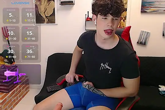 Angelo-cianuro- online show from 10-28-25, 11:03