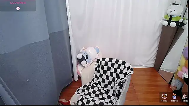 CN-Doudou online show from 10-28-25, 01:50