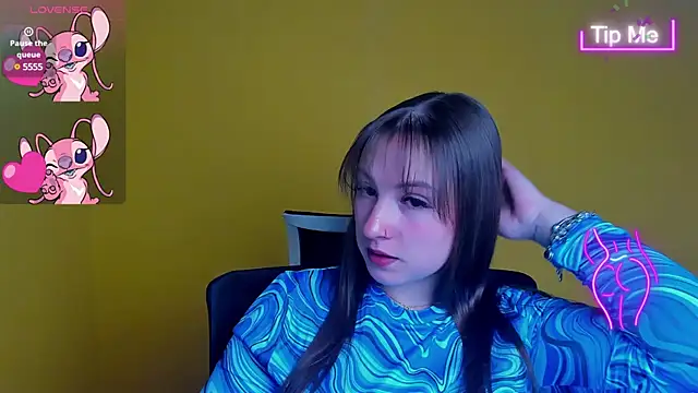 Evelina GG online show from 03-18-25, 09:53