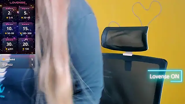 Evelina GG online show from 12-22-25, 06:35