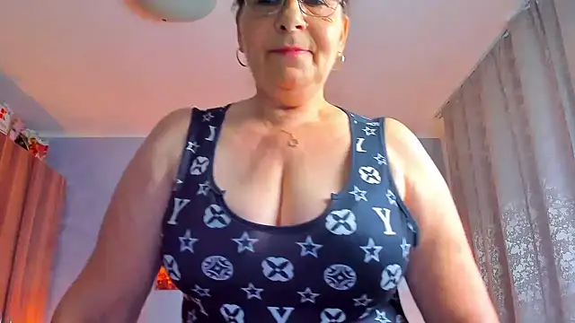 sweetangell69  online show from 07-17-26, 03:15