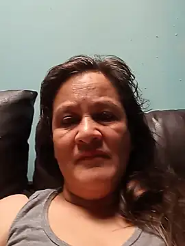 DirtyStefaniax online show from 05-31-26, 05:51