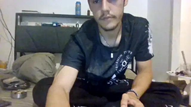 Snapshot of btungffhgg chatting on 07-15-26, 06:15 btungffhgg online show from 07-15-26, 06:15