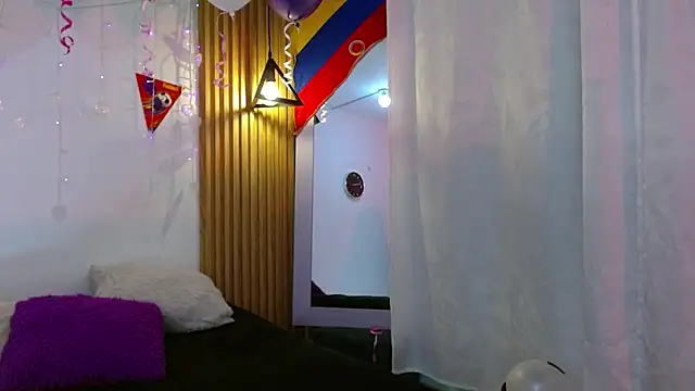 evelingjoyy online show from 06-26-26, 04:51