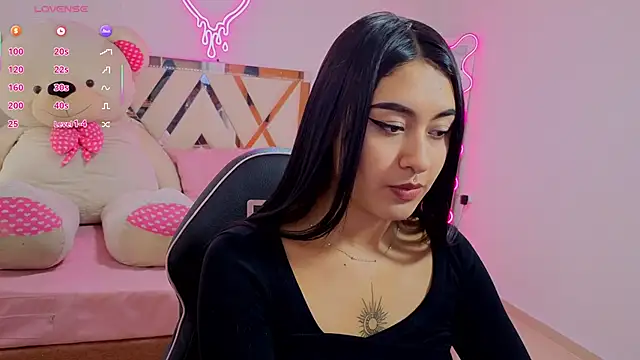 Moonshine tay online show from 09-18-25, 07:28
