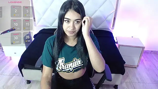 Moonshine tay online show from 10-19-25, 03:20