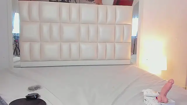 Alhana pulido online show from 02-15-25, 05:39