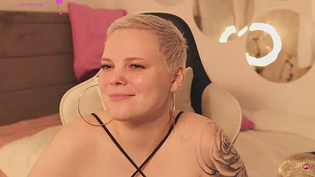 LikaBerry1 online show from 03-07-26, 01:05