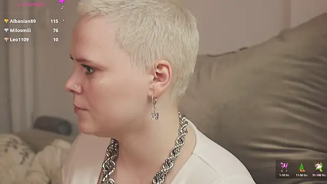 LikaBerry1 online show from 03-26-26, 11:13