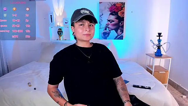 ZuryRamirez  online show from 07-05-26, 09:32