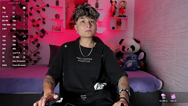 ZuryRamirez  online show from 11-07-25, 11:30