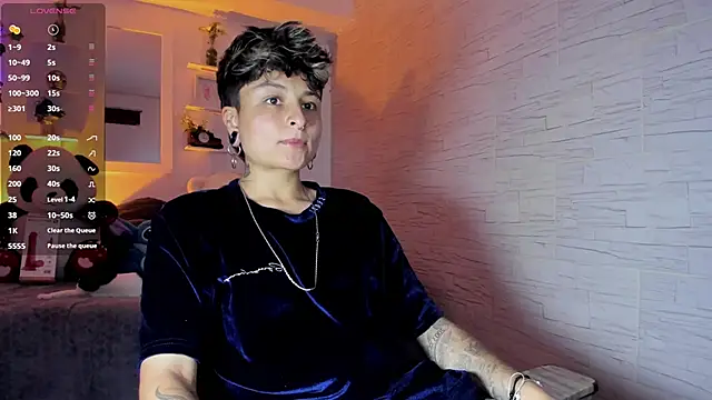 ZuryRamirez  online show from 09-21-25, 08:36
