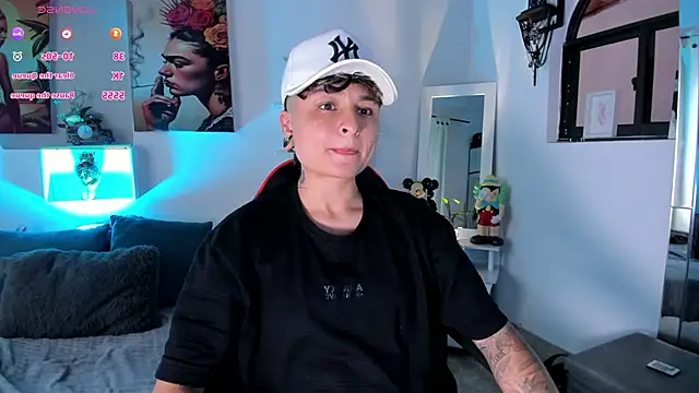 ZuryRamirez  online show from 12-05-25, 06:39