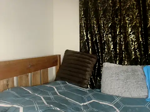 Sexxy prity25 online show from 11-22-25, 03:33