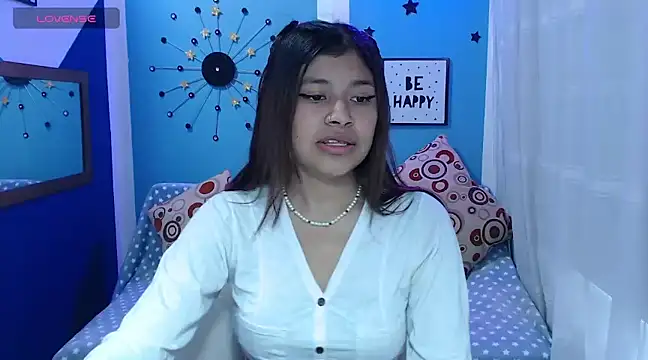 hanha rossee online show from 02-17-25, 01:22