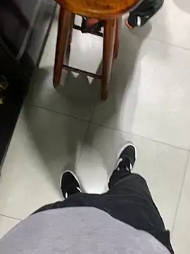 Hjsjsjsjjd online show from 05-19-26, 03:57