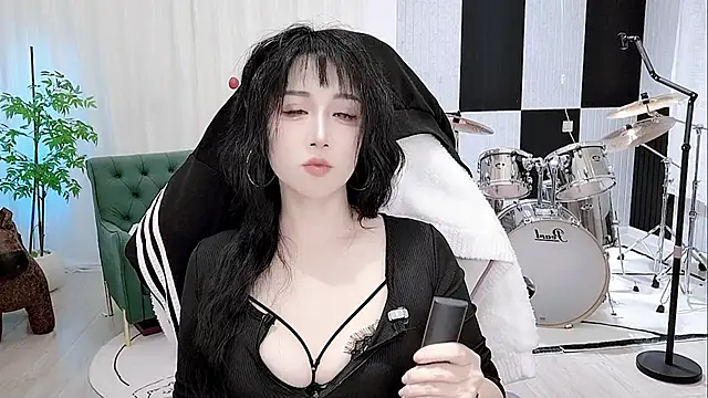 Vaness-a online show from 09-09-25, 04:16