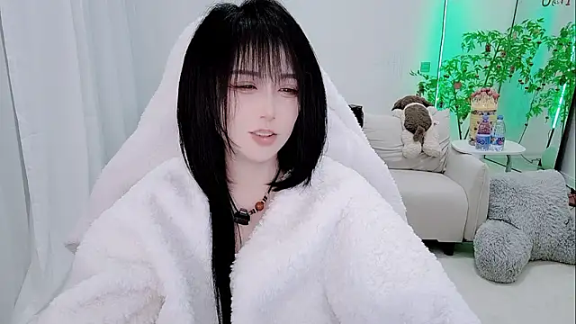 Vaness-a online show from 02-18-26, 05:20