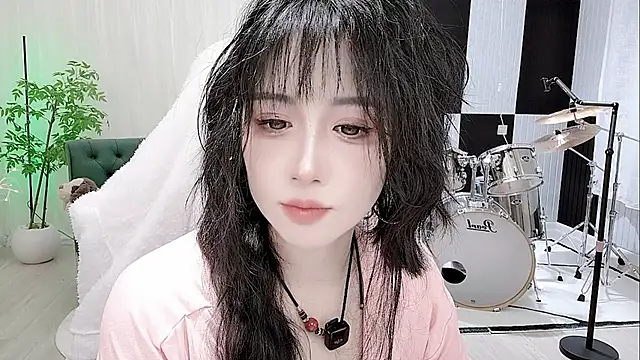 Vaness-a online show from 09-28-25, 03:41