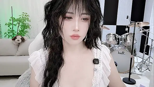 Vaness-a online show from 10-15-25, 11:02